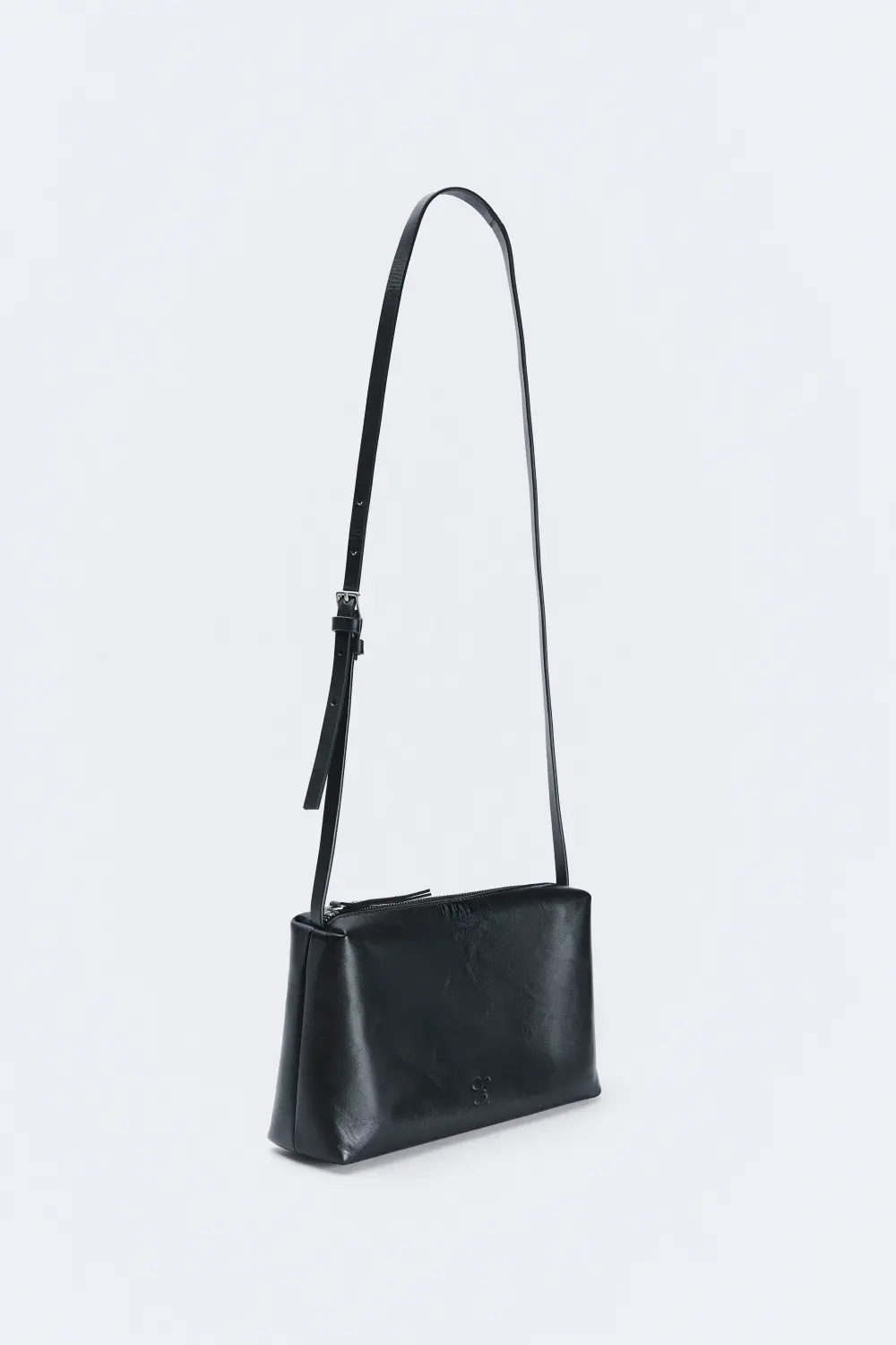 bandolera-city-piel-negro-silueteado-oi26-eseoese-2adl