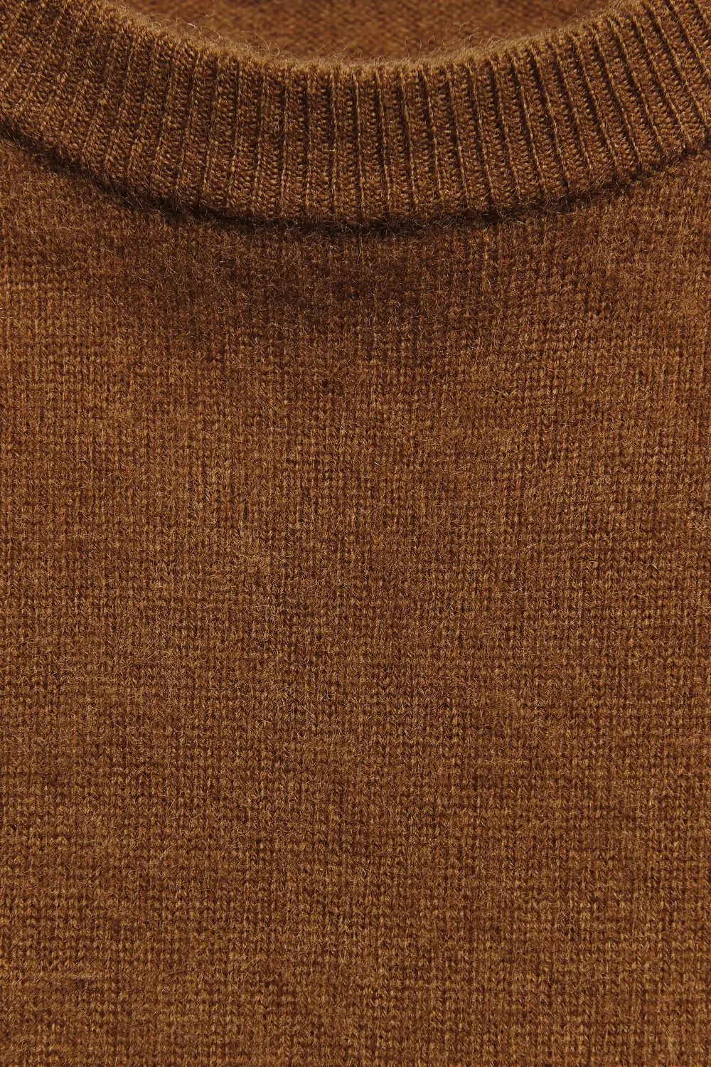 jersey-matisse-marron-silueteado-oi26-eseoese-3adl